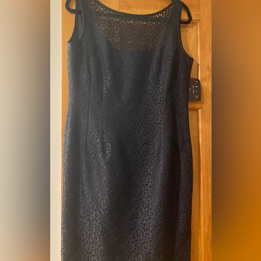 🎉HP🎉 Sexy Black Evening Dress Trio NY Sleeveless Lace Sexy Sheath Midi 14